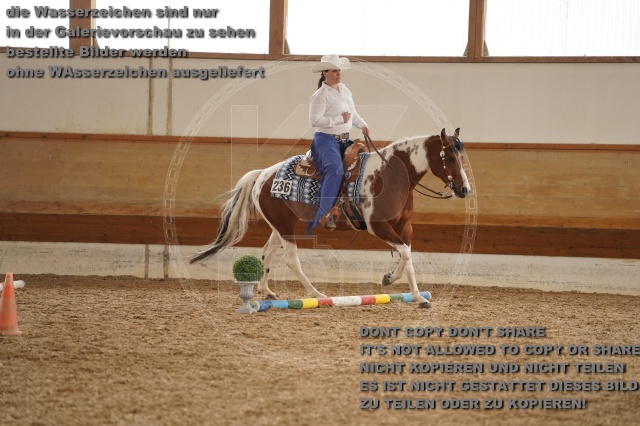 s_A_901916.JPG